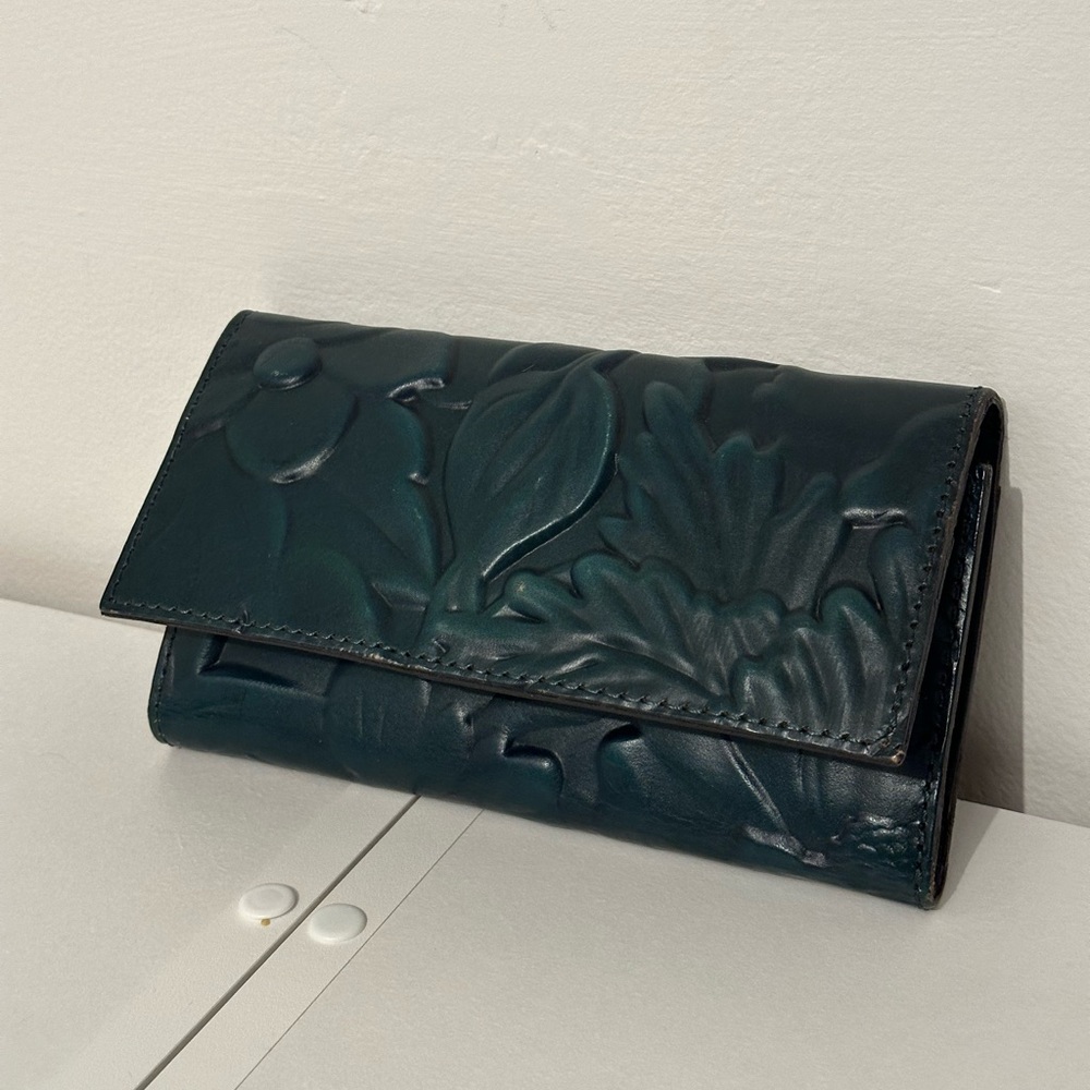 Patricia Nash Leather Wallet – Excellent Condition, Never Used